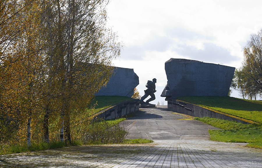 Мемориальный комплекс прорыв фото