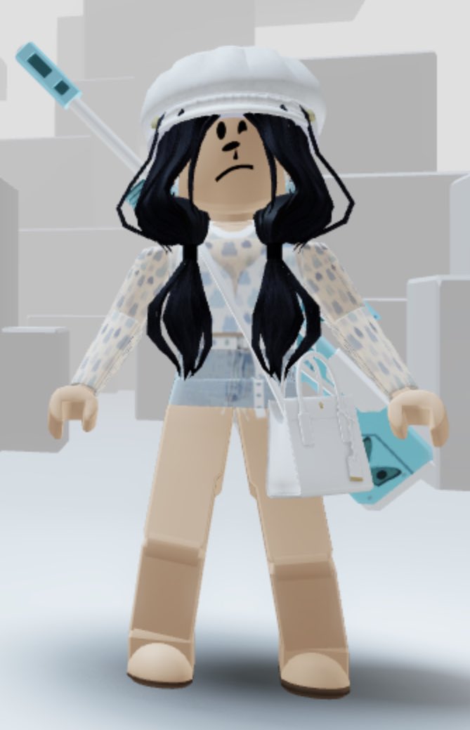 Guess The Roblox Character Fun Quizizz - rich female roblox character