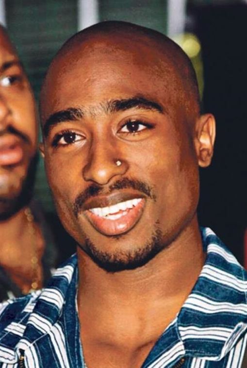 tupac without a nose ring