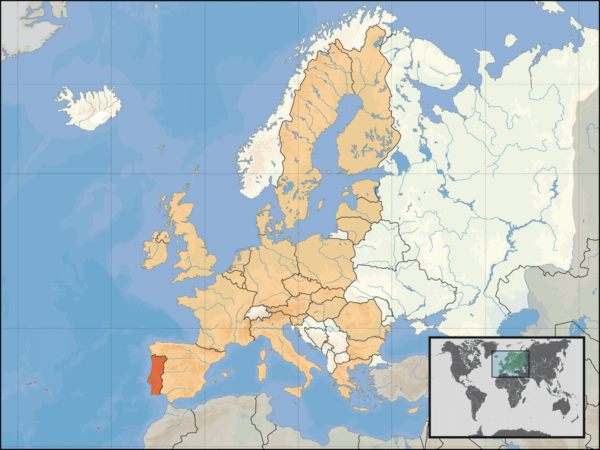 É verdade que pra achar Portugal no mapa, é necessário uma lupa de