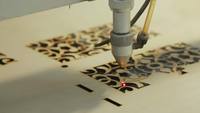 How to use laser cutting machine