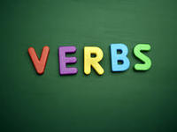 Descriptive Verbs - Class 2 - Quizizz