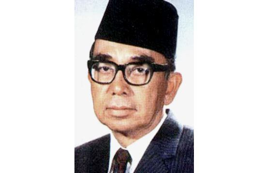Salah seorang perdana menteri malaysia digelar bapa kemerdekaan malaysia. siapakan beliau?